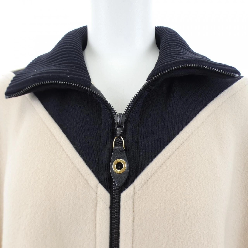 Louis Vuitton LOUIS VUITTON FDC011AYZ Cape - Hàng hiệu Chính hãng 814170