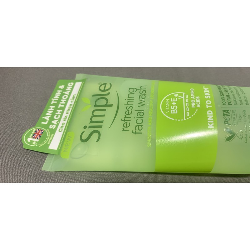 SỮA RỬA MẶT SIMPLE DẠNG GEL KIND TO SKIN REFESHING FACIAL WASH chính hãng nguyên tem 174666