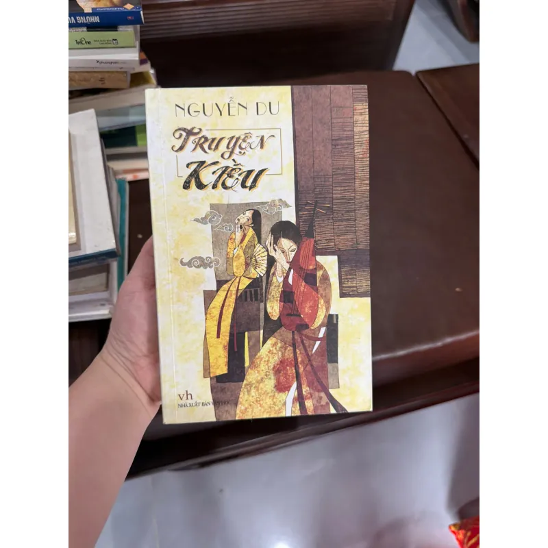 Truyện Kiều – Nguyễn Du (Bản NXB Văn Học)- K4 1029428
