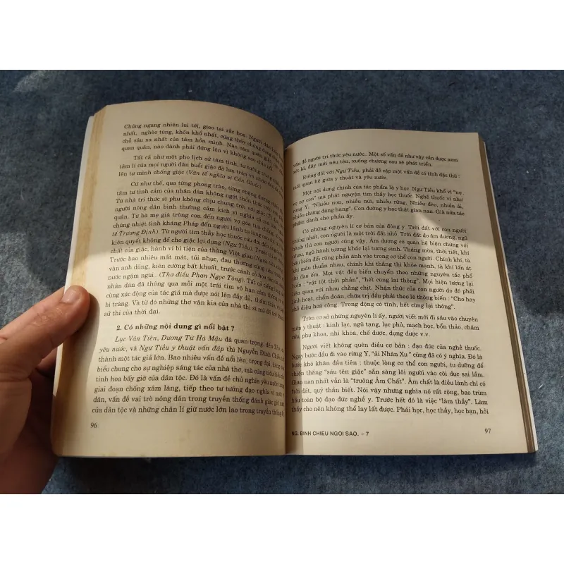 NGUYỄN ĐÌNH CHIỂU NGÔI SAO CÀNG NHÌN CÀNG SÁNG 719928