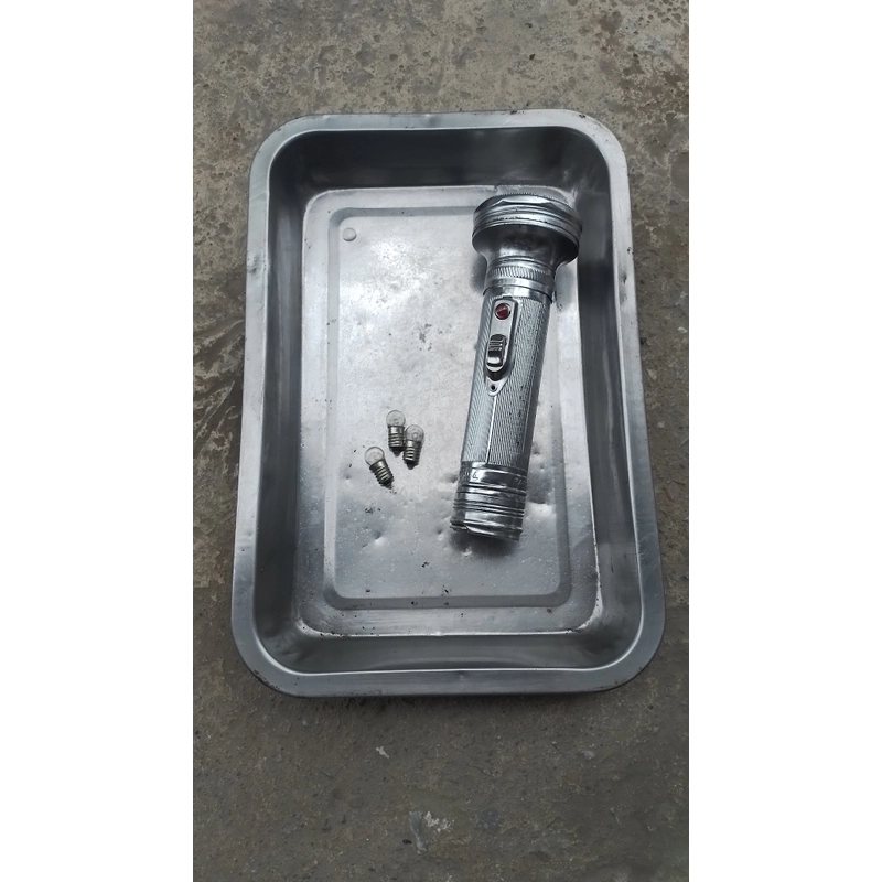 Đèn Pin TQ . Pan Da . China ngày xưa ít sd nên còn đẹp Tặng kèm 3 bóng oong bun 3v ... 443826