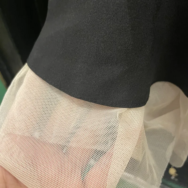 Áo khoác đen Chanel, size M - 70k 731454