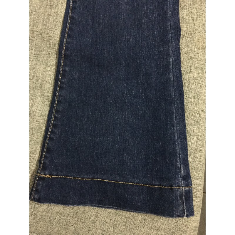 Jeans ống loe size S 12075