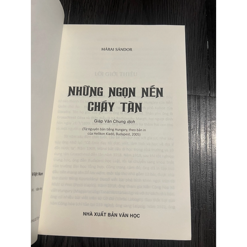 Những Ngọn Nến Cháy Tàn 273850