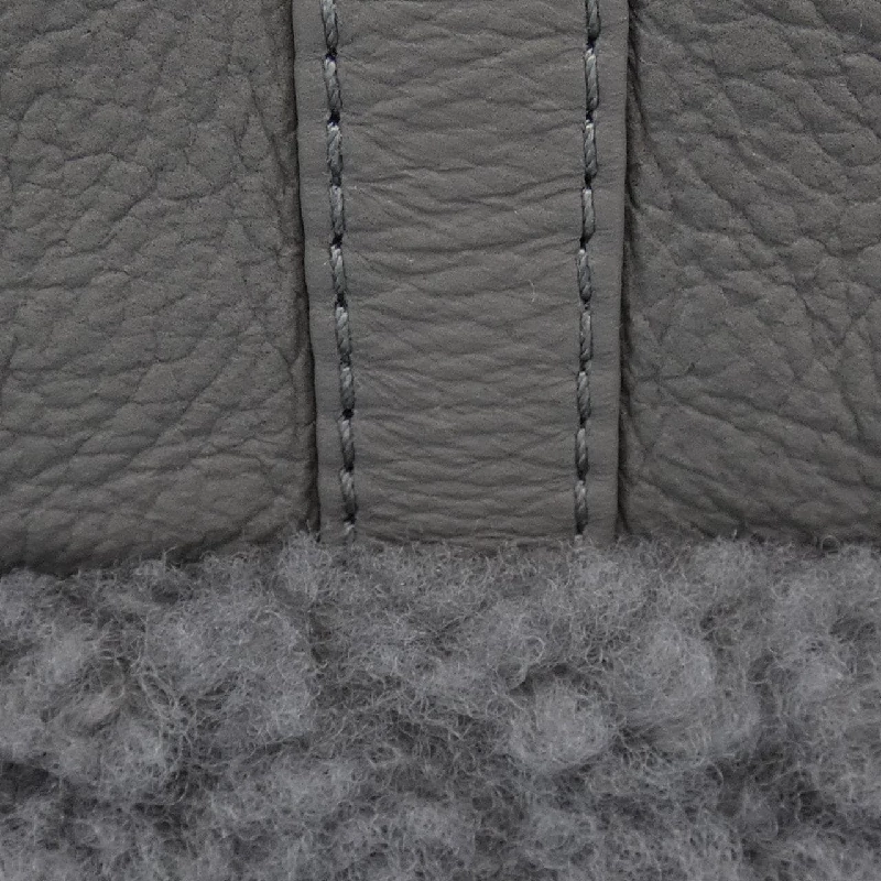 【Mã giảm giá】Áo khoác lông cừu FENDI 640049