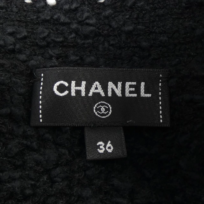 【Khuyến mãi】Áo khoác cardigan CHANEL 646700