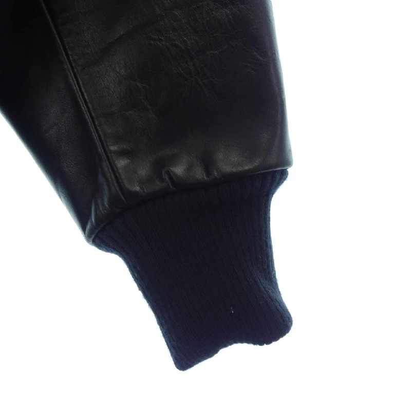 Áo khoác SKOOKUM - Hàng hiệu Authentic 894443