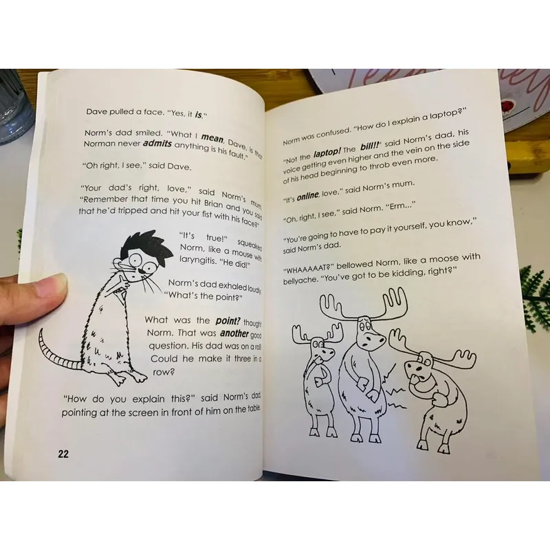 [Sách tiếng Anh 2hand] Like new 90% - 😂 The World of Norm – Jonathan Meres 🤪 715200