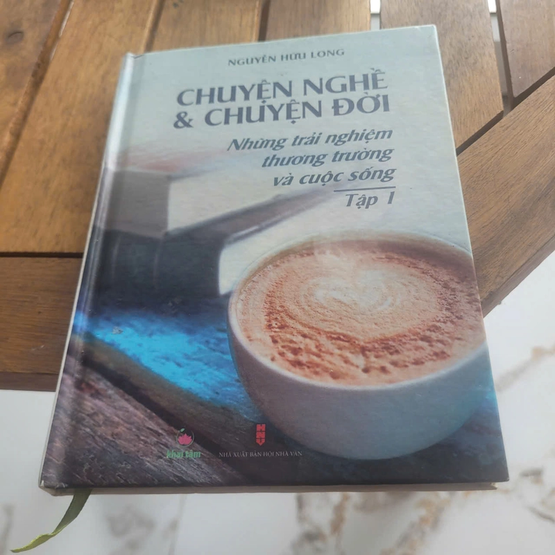 Chuyển nghề & chuyển đời (Tập 1)	Nguyễn Hữu Long 519917