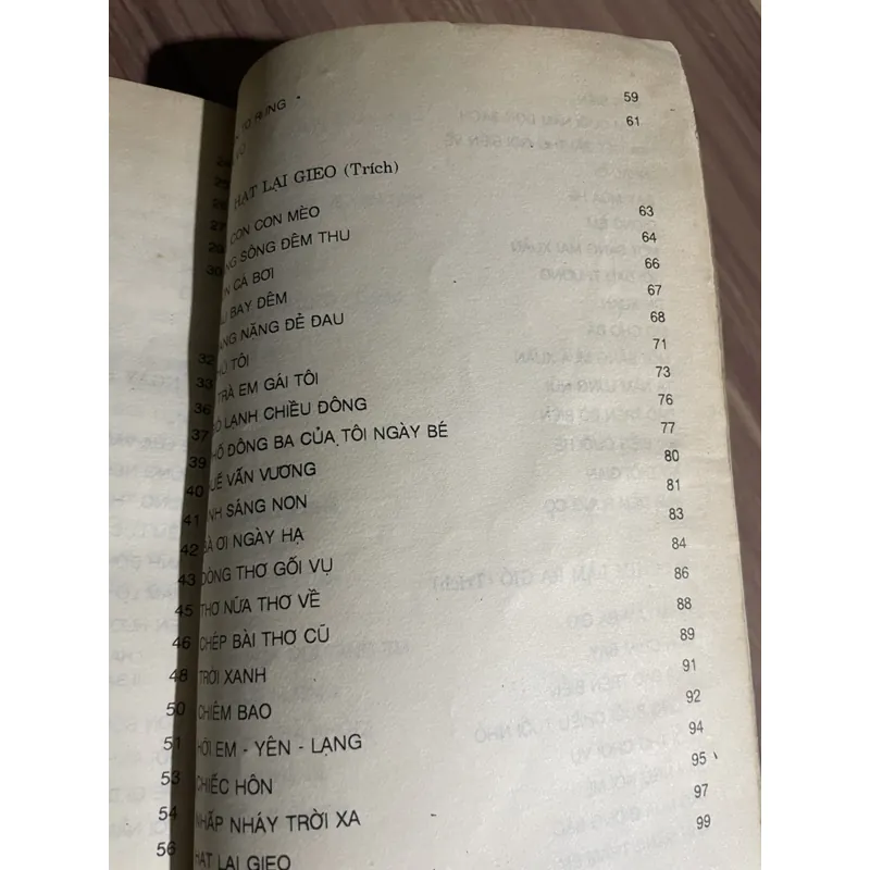 Huy cận, thơ và văn xuôi  708063