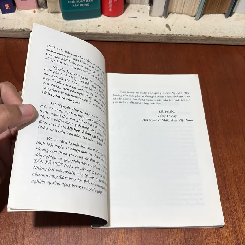 II Nhiếp Ảnh: Con Đường Tiến Của Nghệ Thuật Nhiếp Ảnh - Nguyễn Huy Hoàng - 1999 759293