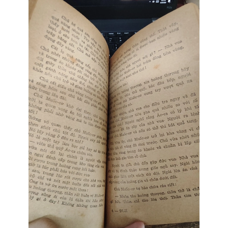 Đoàn lữ hành - Guy-ôm Hôph 1032854