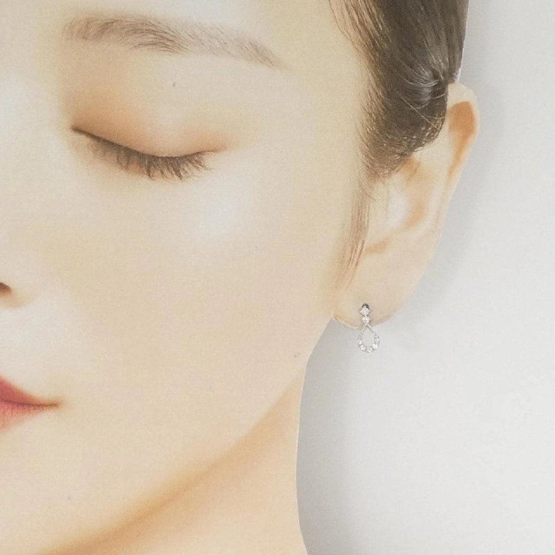 K18WG Bông tai kim cương 0.20CT - Hàng hiệu Authentic 870253