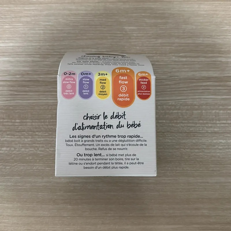 Núm ti Tommee Tippee Natural Start silicon siêu mềm tự nhiên size 6 tháng 994687