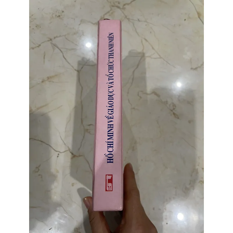 Hồ Chí Minh về giáo dục và tổ chức thanh niên (b) 799544