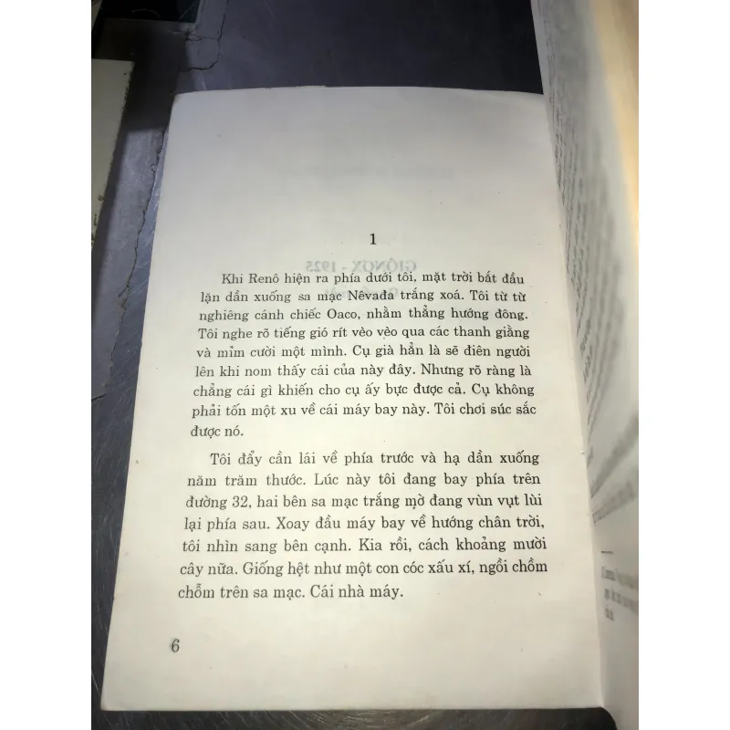 Người lữ hành kỳ dỵ - Harold Robbins  991880