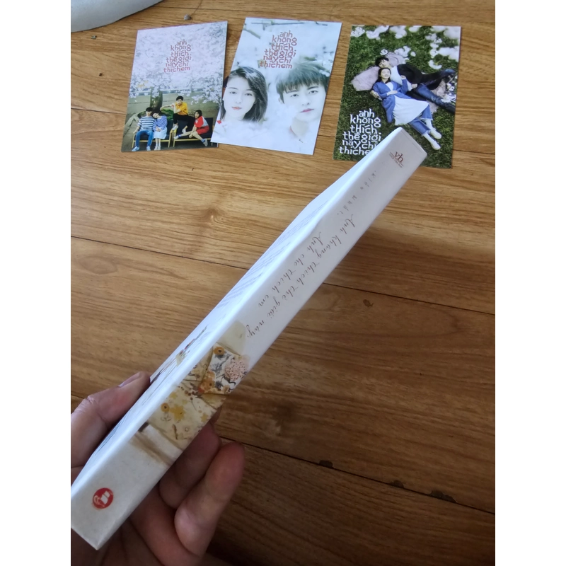 Anh không thích thế giới này, anh chỉ thích em (bìa cứng)
59k (bìa 119k) 460108
