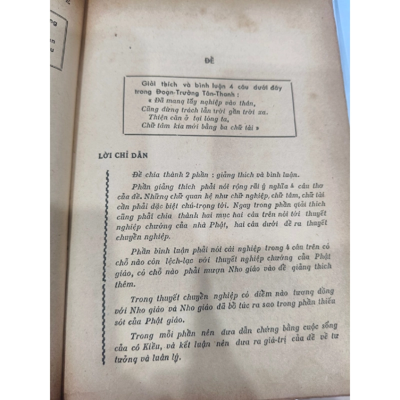 Luận Đề Về Đoạn Trường Tân Thanh ( Bộ 2 Quyển ) - Nguyễn Duy Diễn 172965