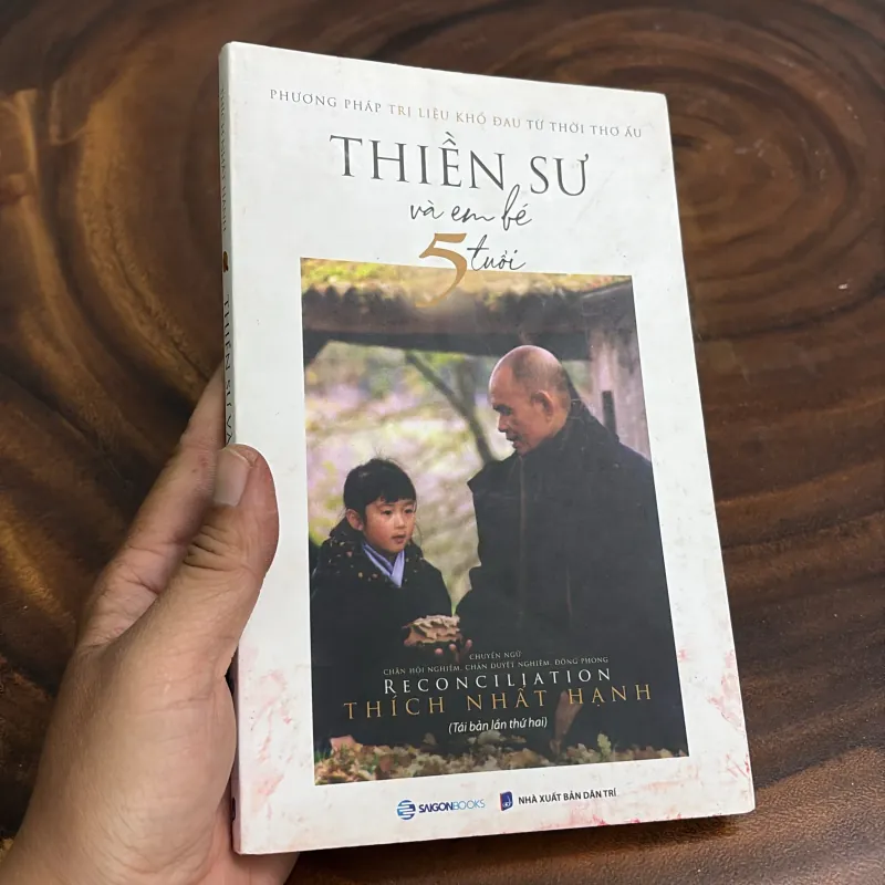 II Phật Giáo: Thiền Sư Và Em Bé 5 Tuổi - Thích Nhất Hạnh - 2022 1001702