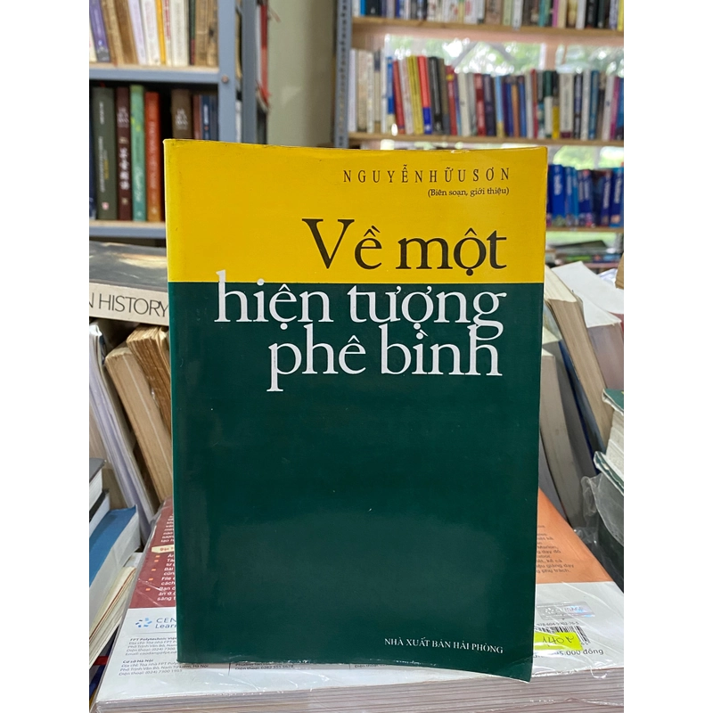 VỀ MỘT HIỆN TƯỢNG PHÊ BÌNH 303745