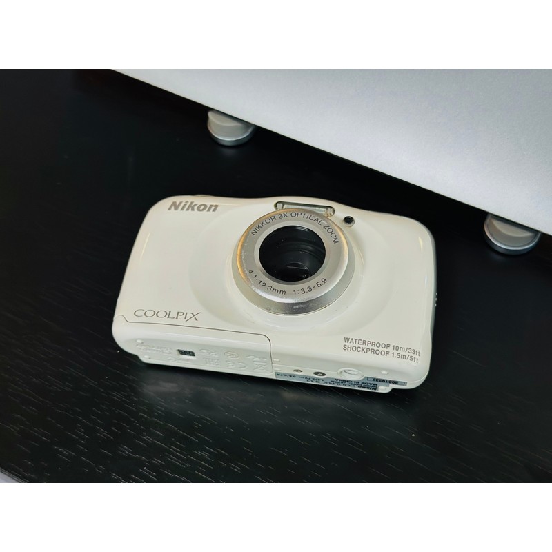 Máy ảnh chống nước Nikon Coolpix S33 189367