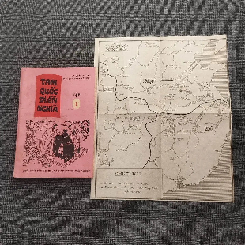 Tam Quốc Diễn Nghĩa - La Quán Trung - Dịch giả: Phan Kế Bính - Năm 1988 606141