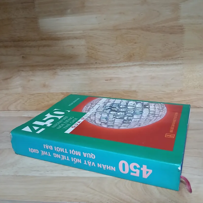 450 Nhân Vật Nổi Tiếng Thế Giới Qua Mọi Thời Đại - Hứa Văn Ân biên soạn 572160