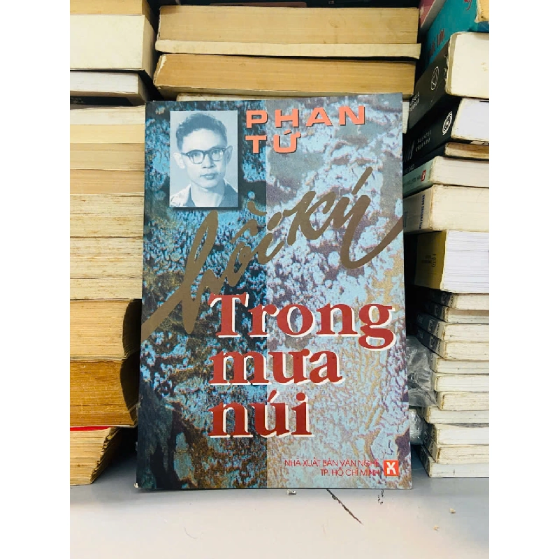 Trong mưa núi - Phan Tứ (Văn học Việt Nam) VAVO 1028720