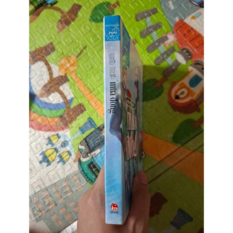 Cô Bé Mùa Đông 999028