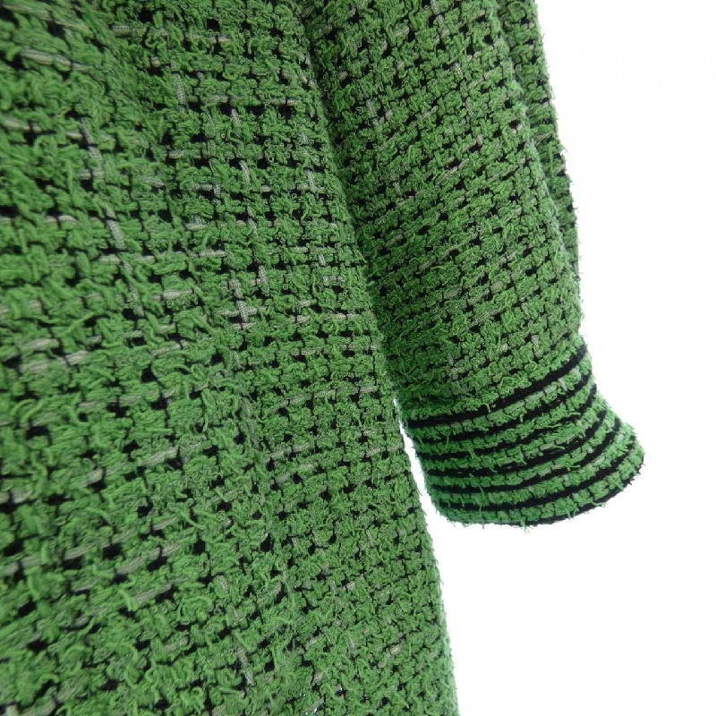 【Khuyến mãi áp dụng】Áo khoác CHANEL 636392