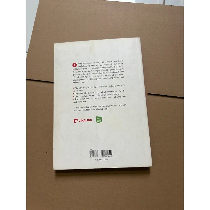 DIGITAL MARKETING - Từ chiến lược đến thực thi 748220