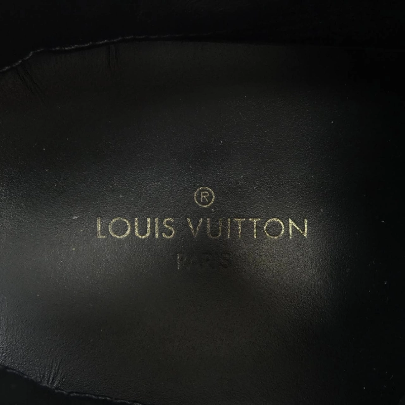 Giày sneaker dòng Runaway của Louis Vuitton - Hàng hiệu Authentic 902657