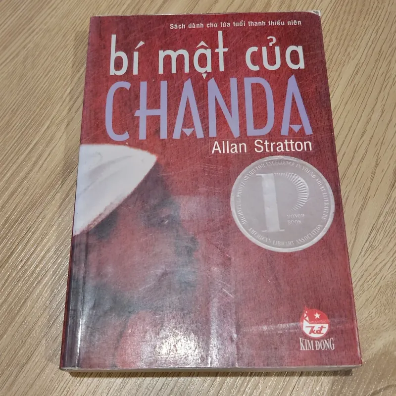 Bí mật của Chanda - Allan Stratton 729611