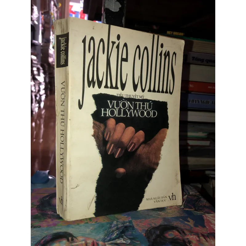 Vườn thú Hollywood - Jackie Collins 970781