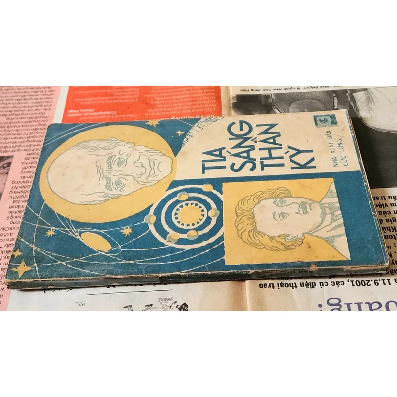 TIA SÁNG THẦN KỲ (Nhiều tác giả) 726791