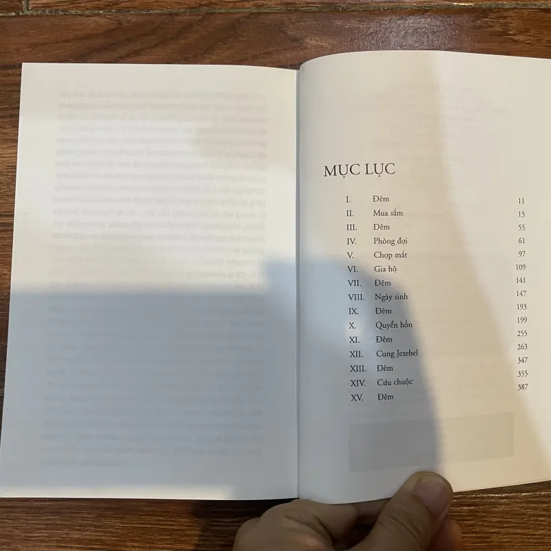 Chuyện người tùy nữ - Margaret Atwood  (8) 1030887