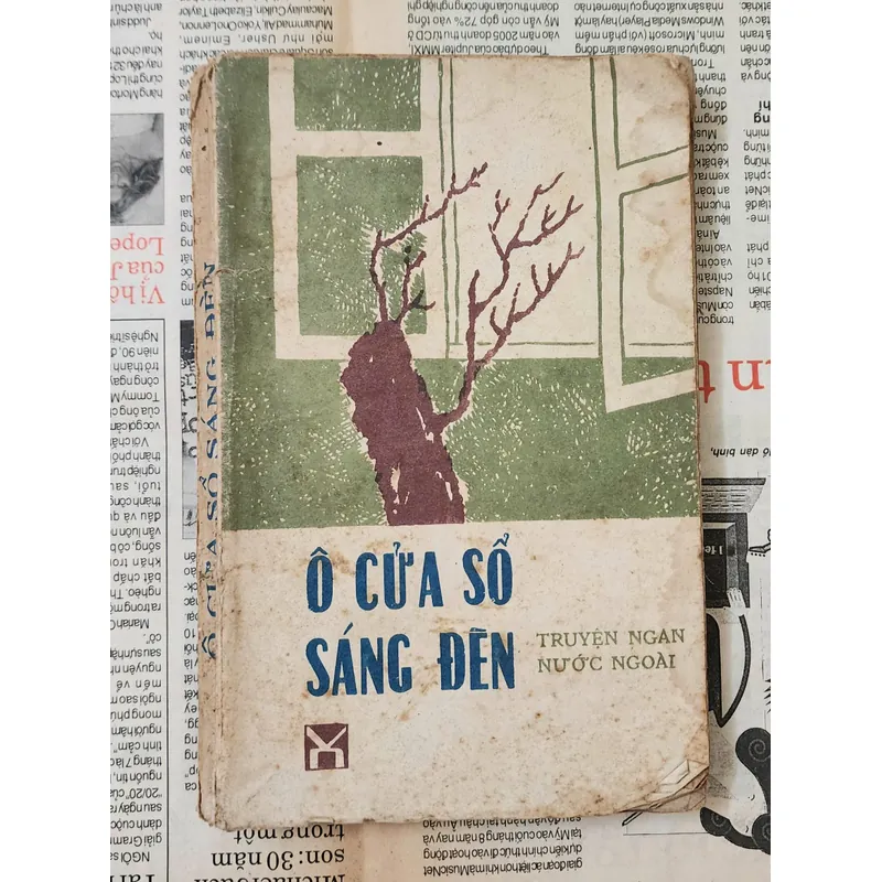 Tập truyện ngắn nhiều nước: Ô cửa sổ sáng đèn 709192