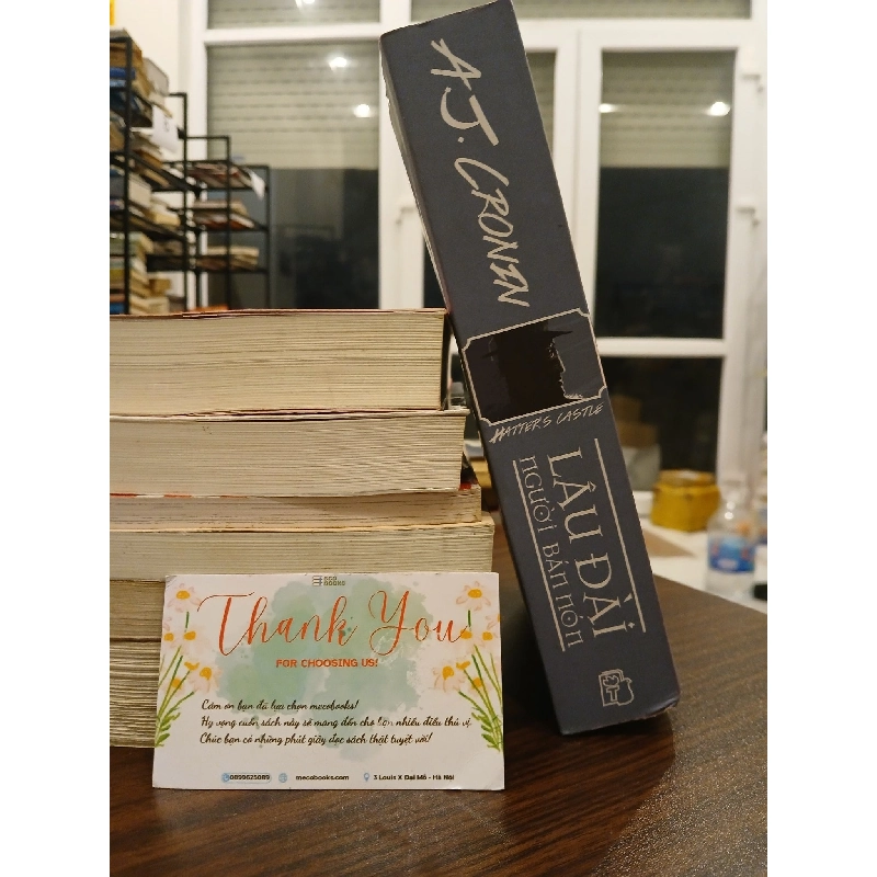 Lâu đài người bán nón- A.J.Cronin 799591