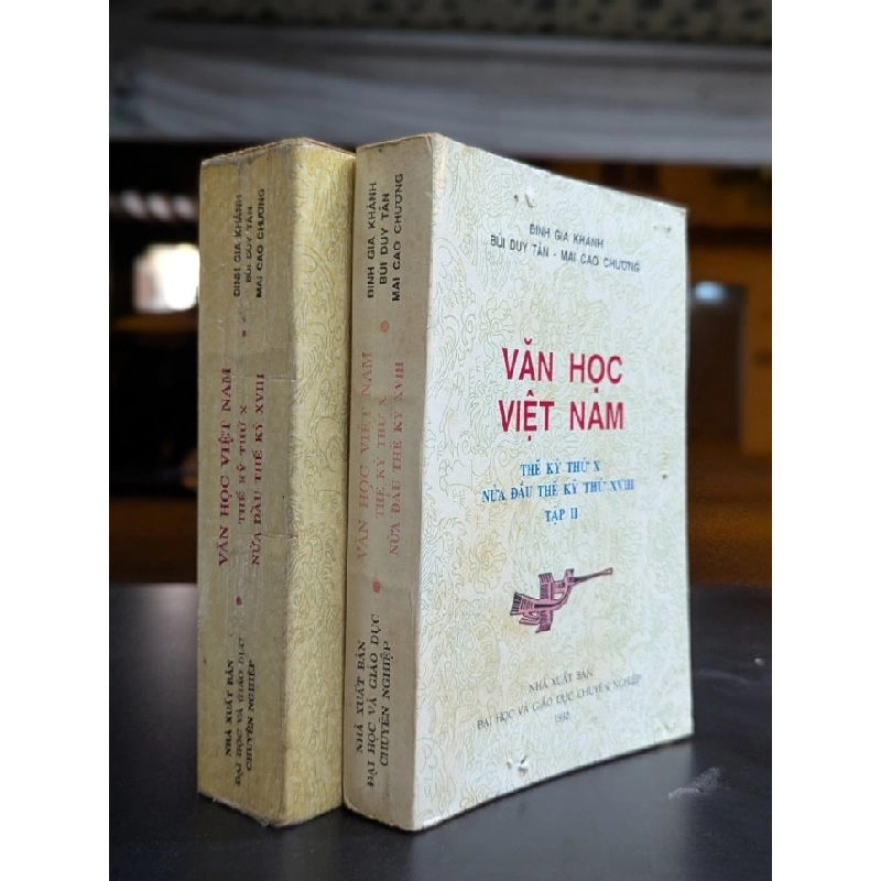 Văn học việt nam thế kỷ x nửa đầu thế kỷ xviii - Đinh Gia Khánh & cộng sự 395934