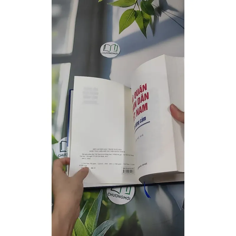 [MIỄN PHÍ BỌC SÁCH] Hải Quân Nhân Dân Việt Nam - Tài Trí, Dũng Cảm 990343