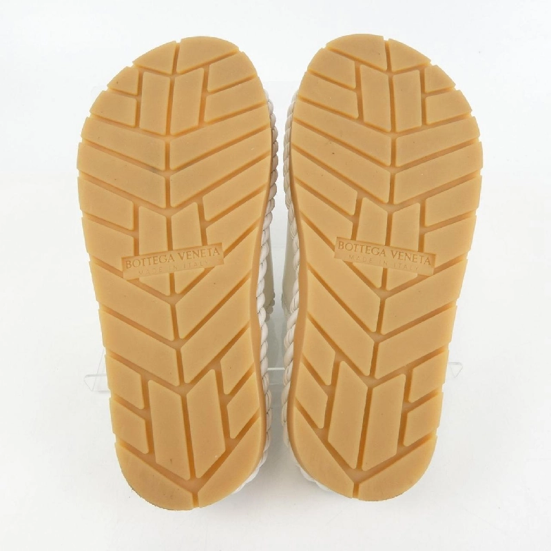 【Khuyến mãi】Dép BOTTEGA VENETA 663882