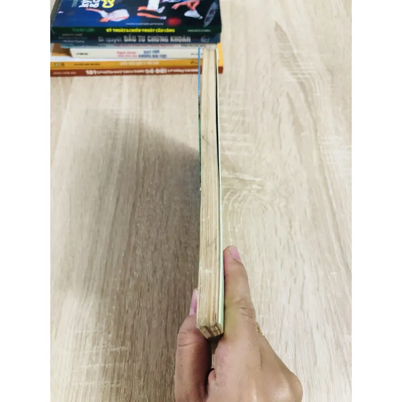 THIỀN GIỮA ĐỜI THƯỜNG  1007274