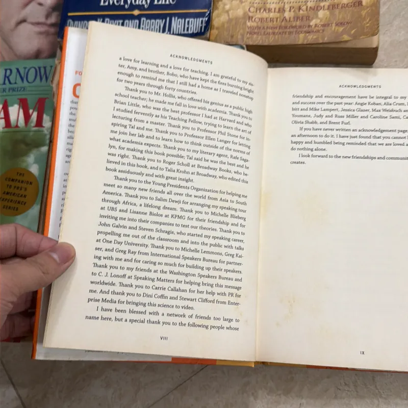 THE HAPPINESS ADVANTAGE 746102