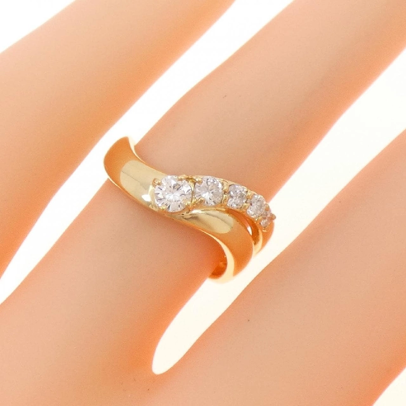 Nhẫn kim cương K18YG 0.32CT 670717