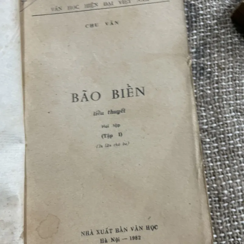 Bão biển - Chu Văn -1982, hơn 800 trang  1029846