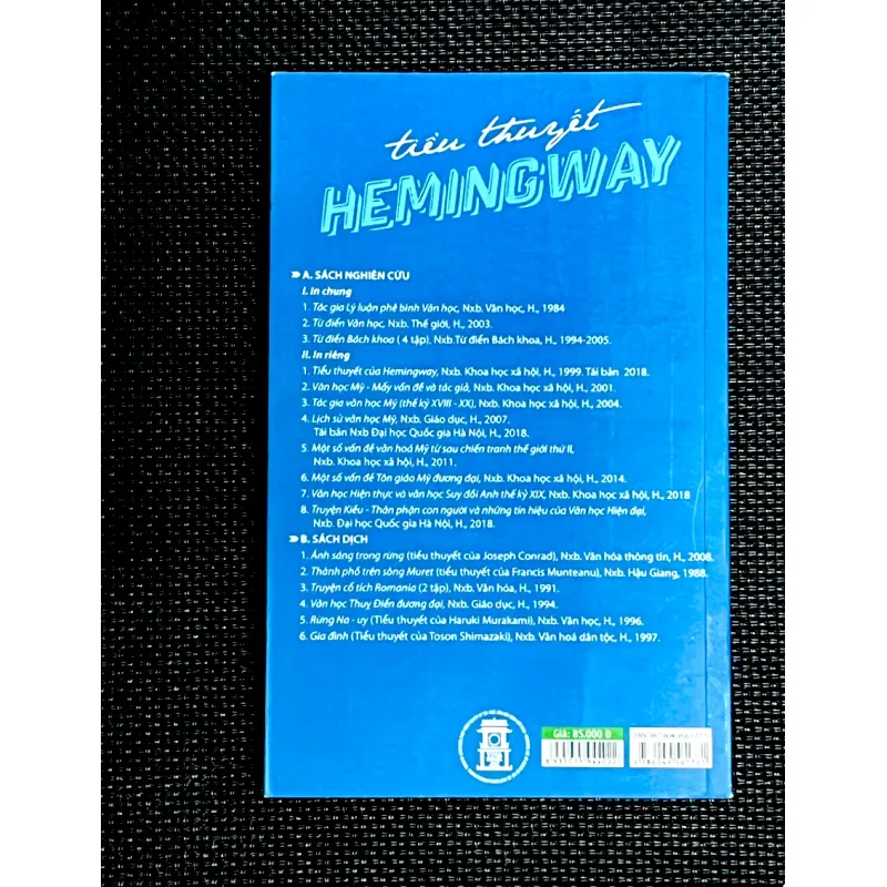 TIỂU THUYẾT HEMINGWAY - LÊ ĐÌNH CÚC 1013725