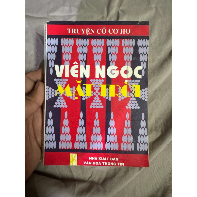 Truyện cổ Cơ Ho - Viên ngọc Mặt trời 517089