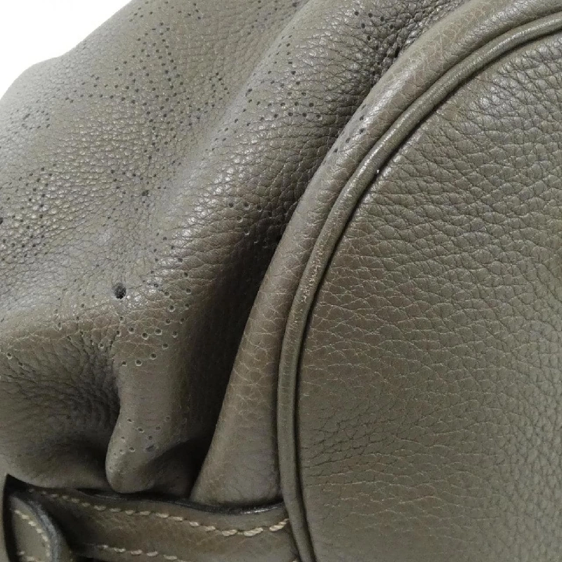 Túi xách vai Louis Vuitton Mahina L M93121 - Hàng hiệu Chính hãng 802472