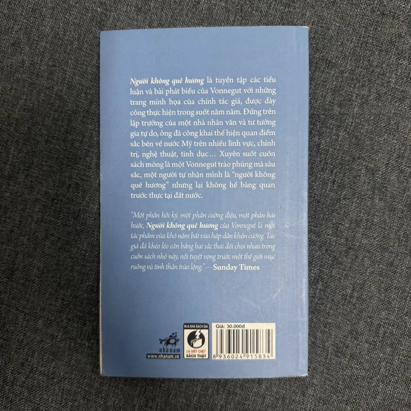 Người không quê hương: Hồi ký về nước Mỹ thời George W. Bush - Kurt Vonnegut 925886