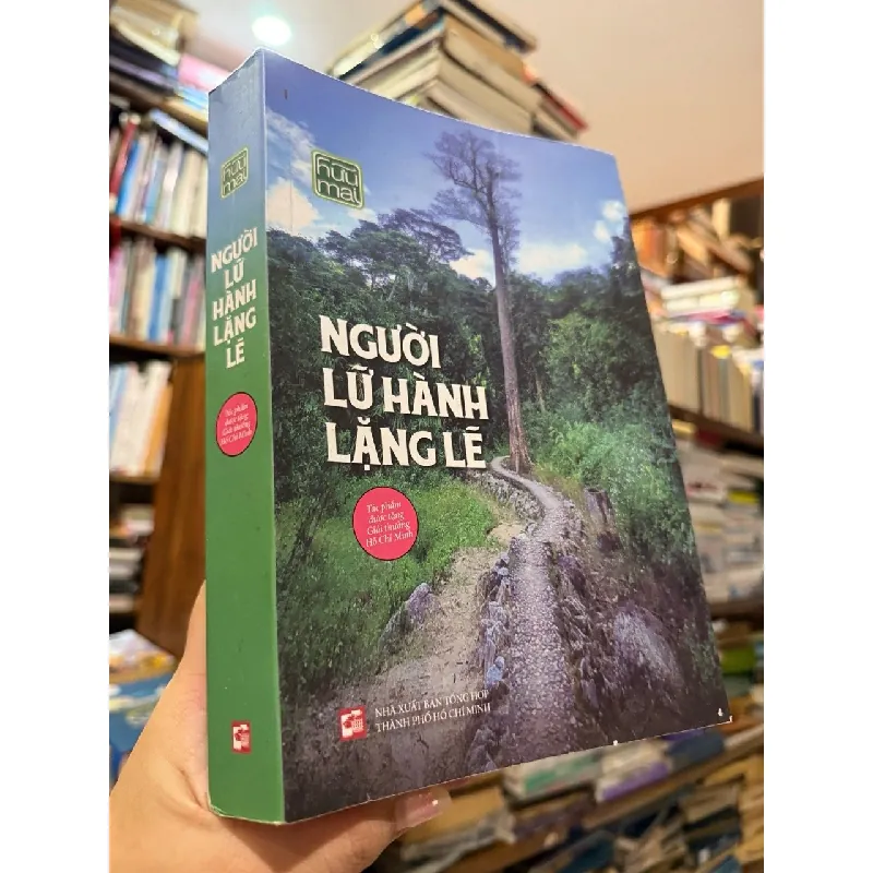 NGƯỜI LỮ HÀNH LẶNG LẼ - HỮU MAI 167063